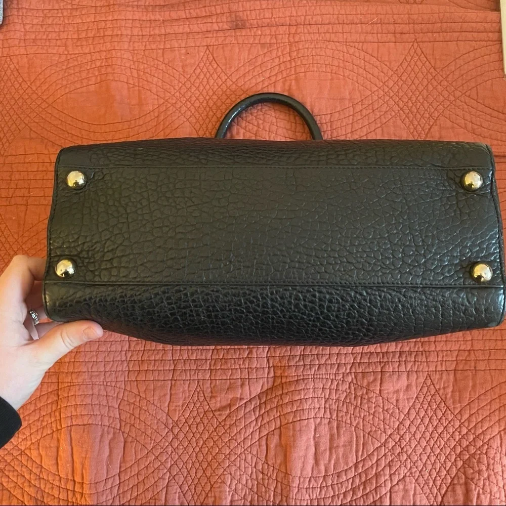 Burberry Clifton Convertible Tote Heritage Grained Leather Medium - Picture 10 of 15